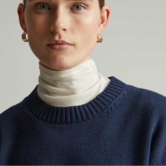 Everlane The Organic Cotton Crew Sweater In Navy - Picture 4 of 6
